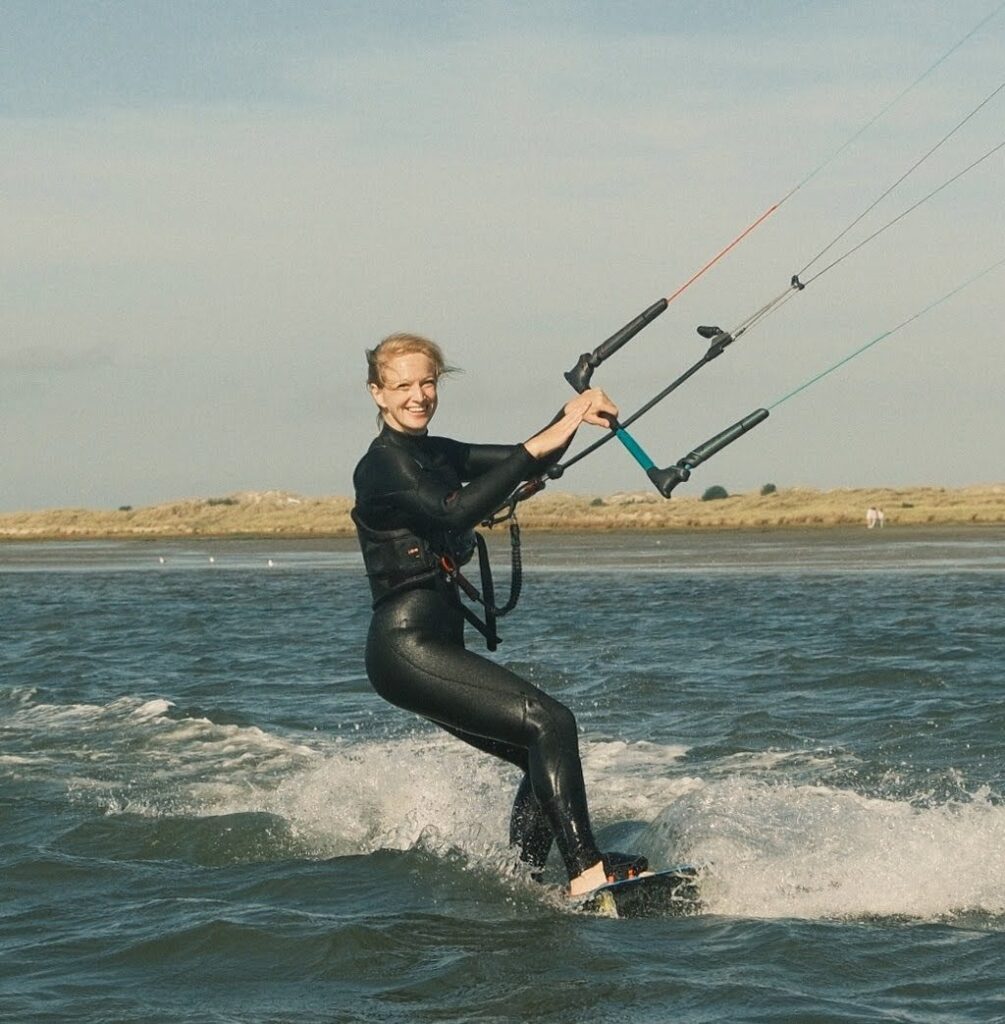 Kitesurf Intro course –  Mega Deal 2 hours